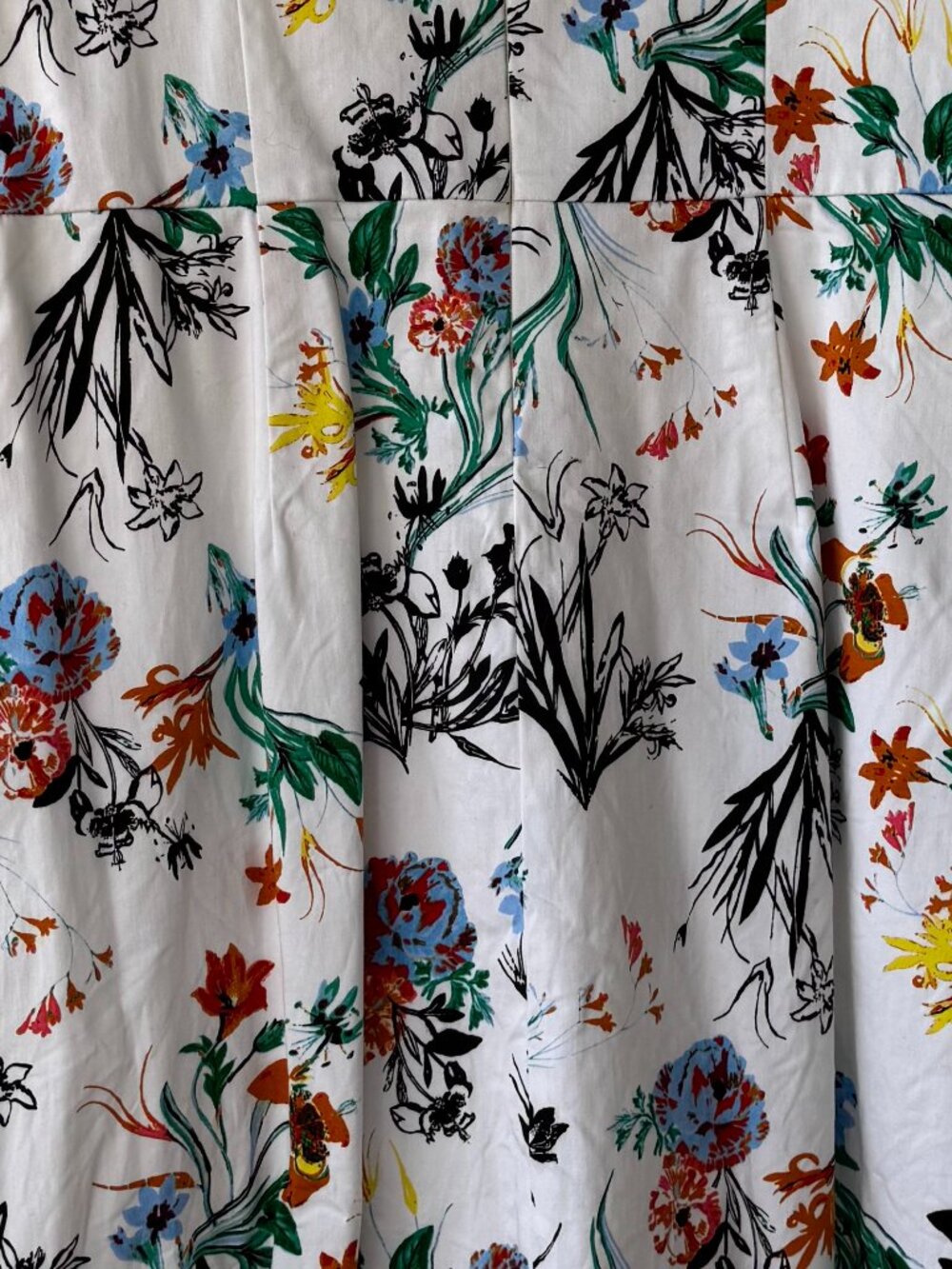 White Floral Patterned Simons/Contemporaine Dress (size 12) - Picture 4 of 5